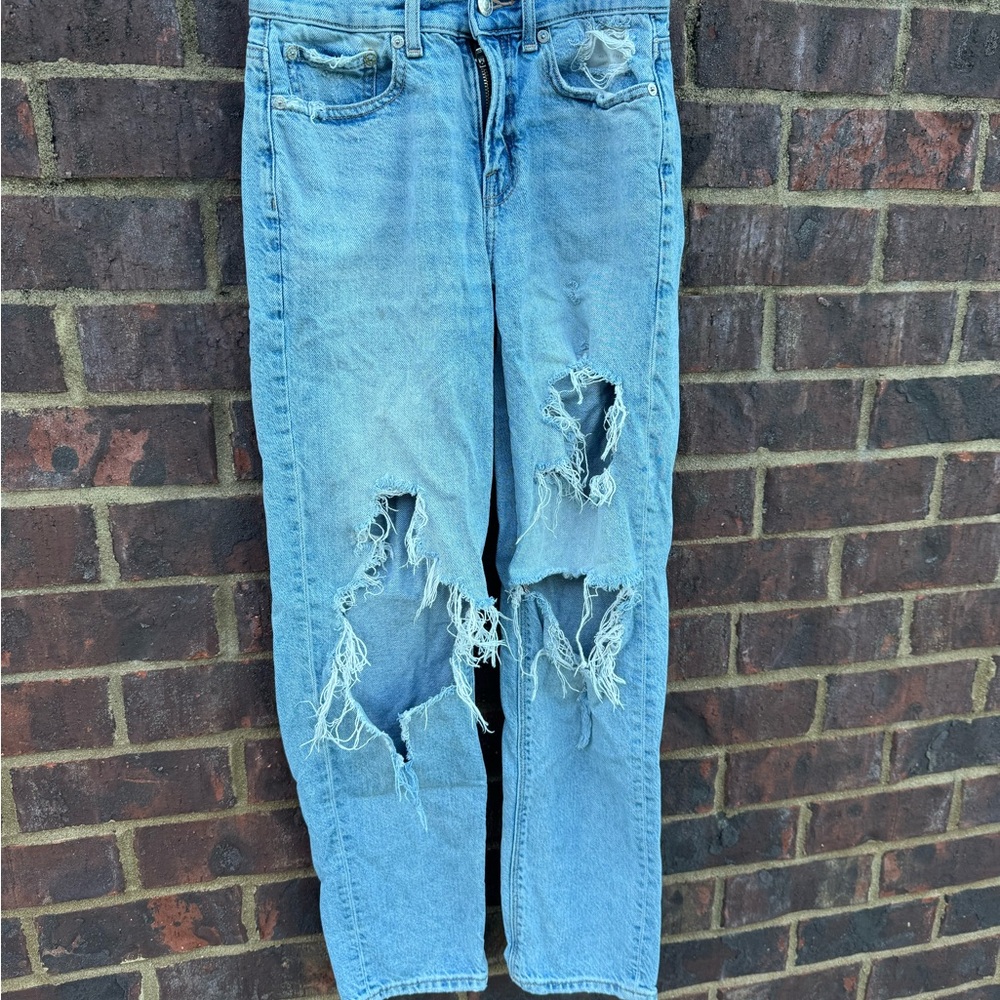 90’s Straight leg AE Distressed Blue Jeans